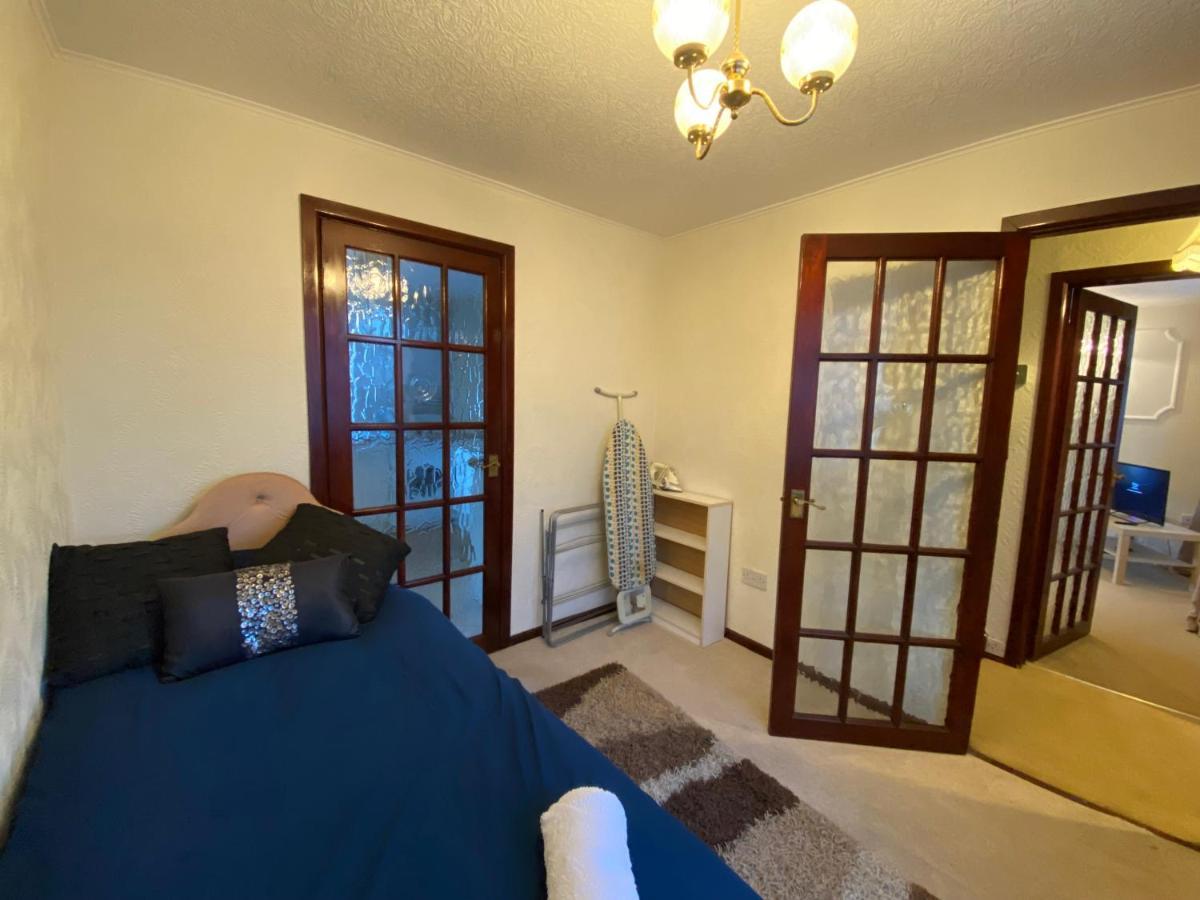 Serene 4Br In Harborne Close To Qe Hospital, Harborne Centre Birmingham Kültér fotó
