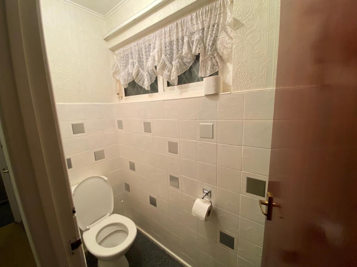 Serene 4Br In Harborne Close To Qe Hospital, Harborne Centre Birmingham Kültér fotó