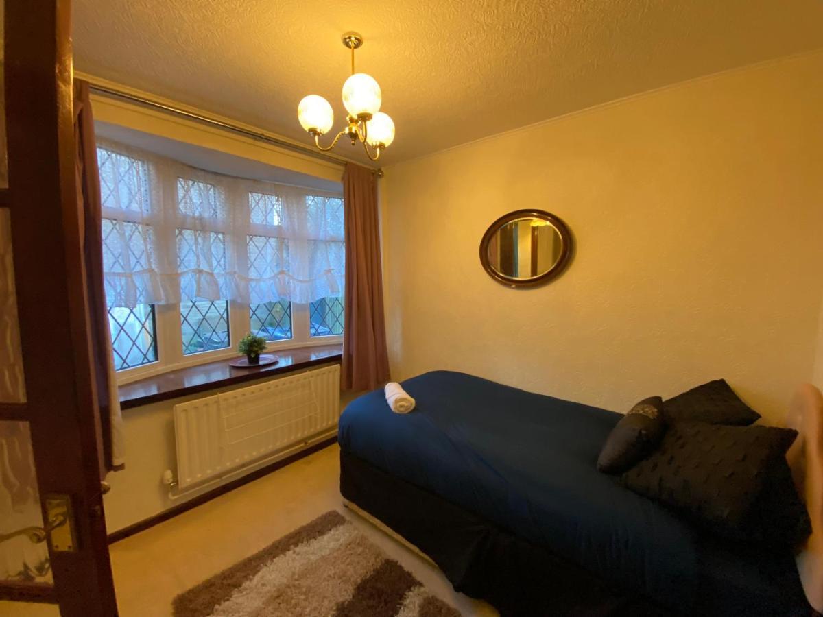 Serene 4Br In Harborne Close To Qe Hospital, Harborne Centre Birmingham Kültér fotó